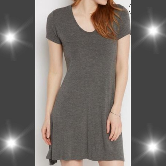 🌟 Heather Gray keyhole cutout swing dress 🌟 - Picture 5 of 5